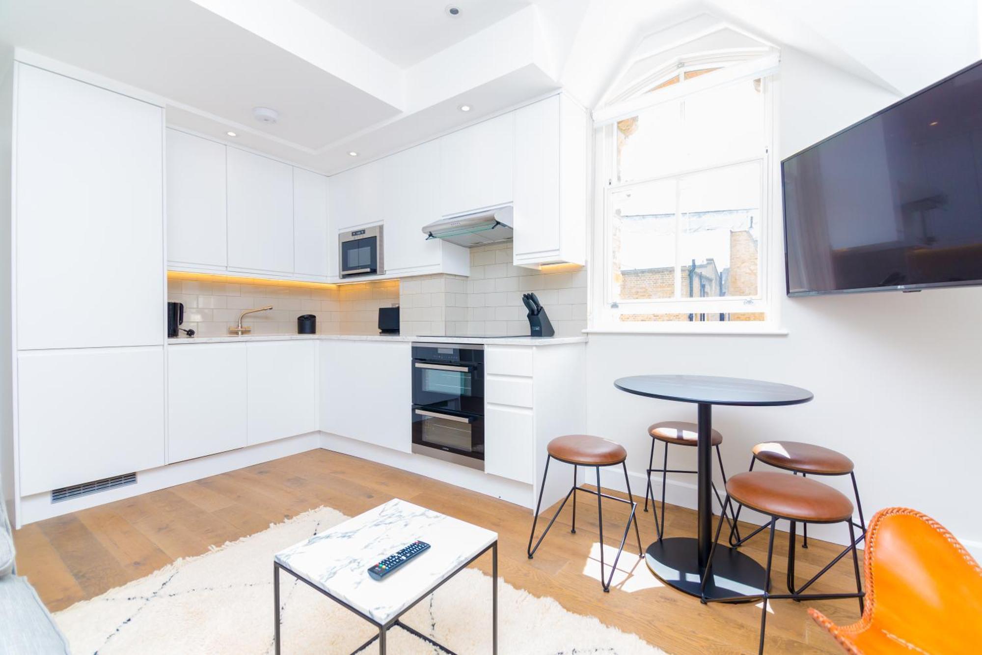 Whitfield Street Apartments London Room photo