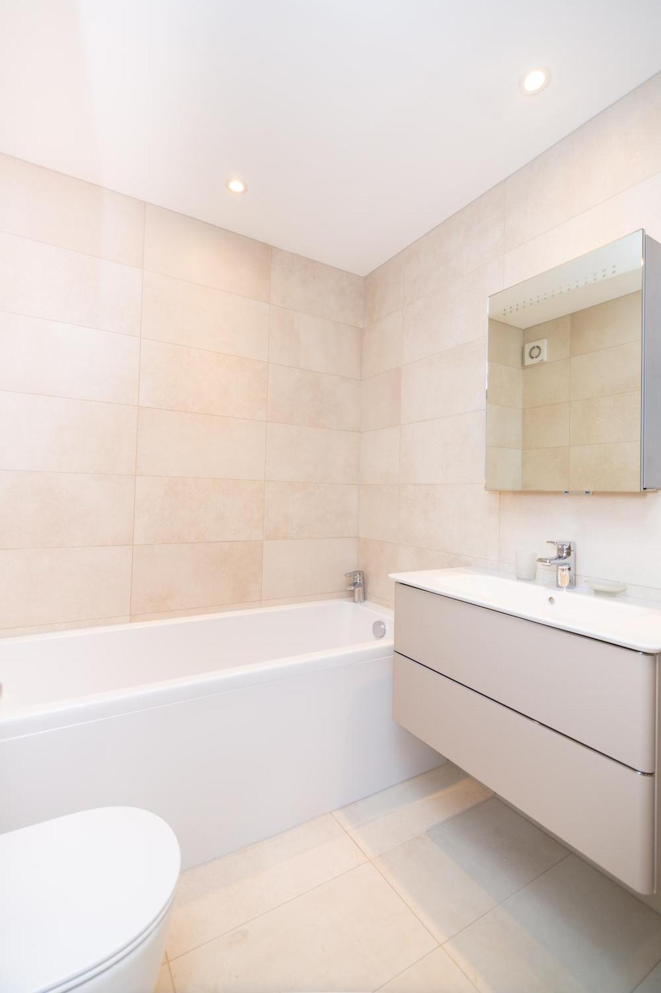 Whitfield Street Apartments London Exterior photo